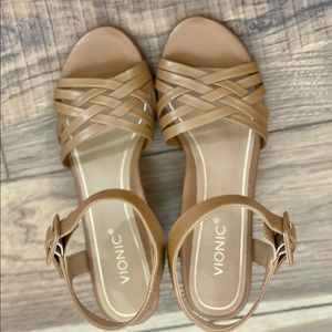 Vionic heeled sandals